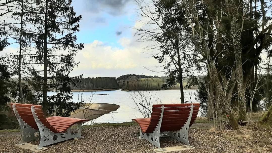 Buetgenbach Ferienhaus Lorea Екстер'єр фото