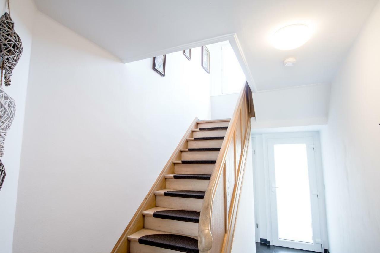 Buetgenbach Ferienhaus Lorea Екстер'єр фото